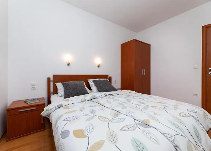 Happy Apartments Baska
