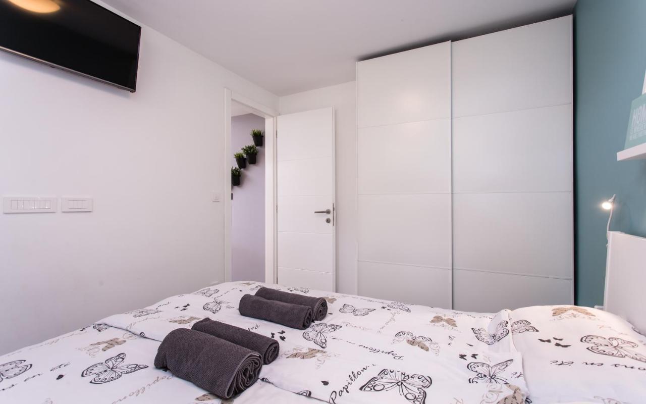 Happy Apartament *